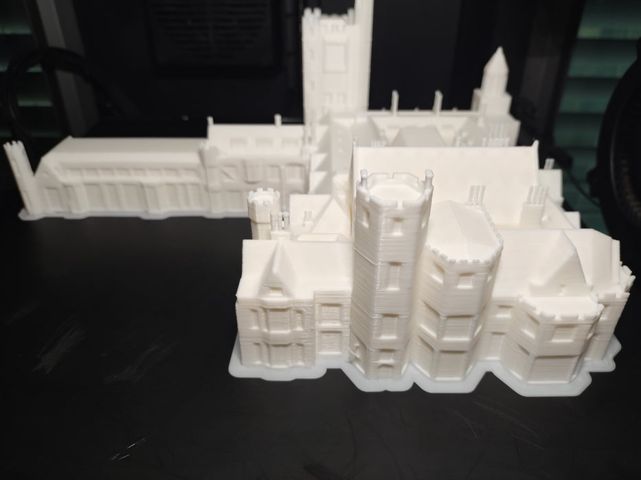 N Scale Campus ( Extra Large and detailed )