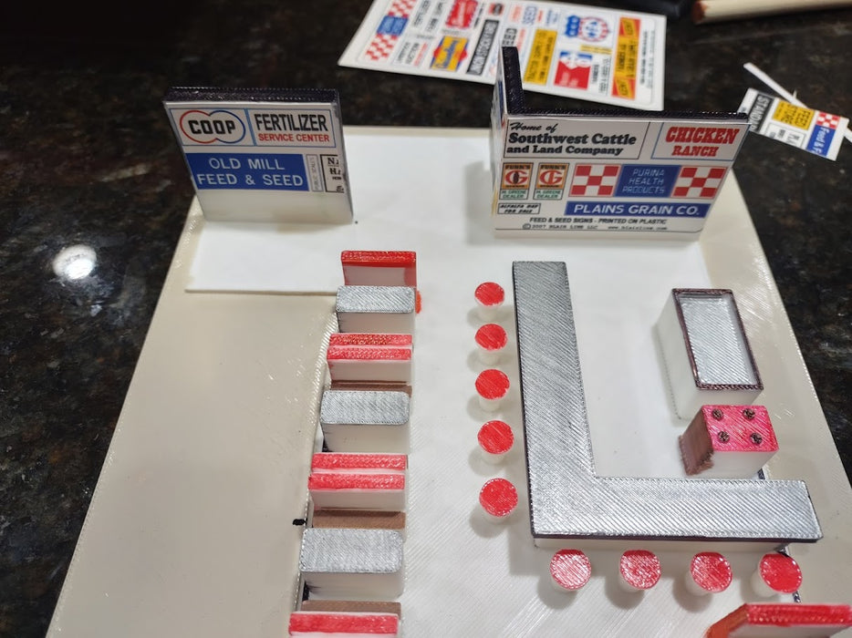 N Scale Waffle House