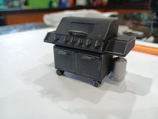 G Scale BBq Gas Grill w/LP tank
