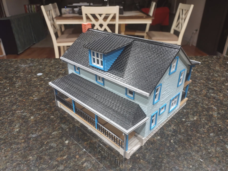 O Scale 2 1/2 Story Country Country Home