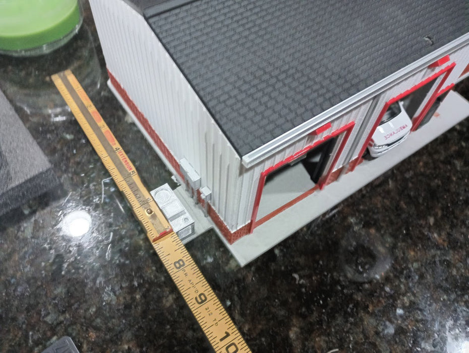 O Scale  911 Center