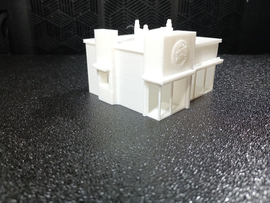 N Scale  Burger King Place