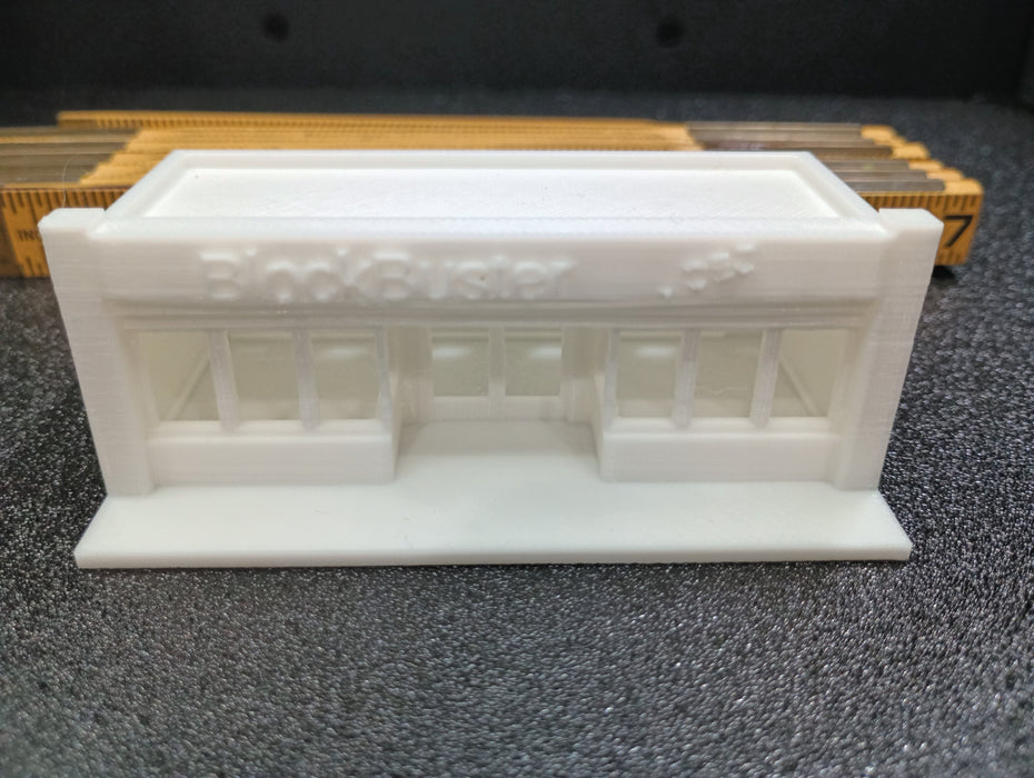 N Scale  "Block Buster Video"