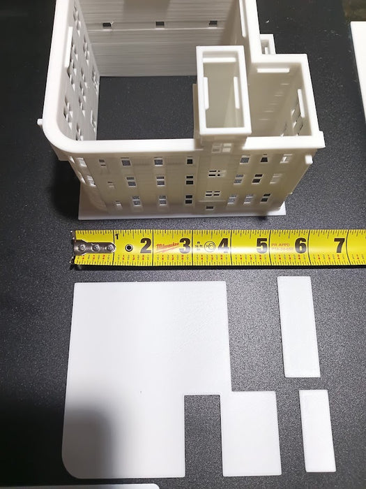N Scale Large Urban Bank Building