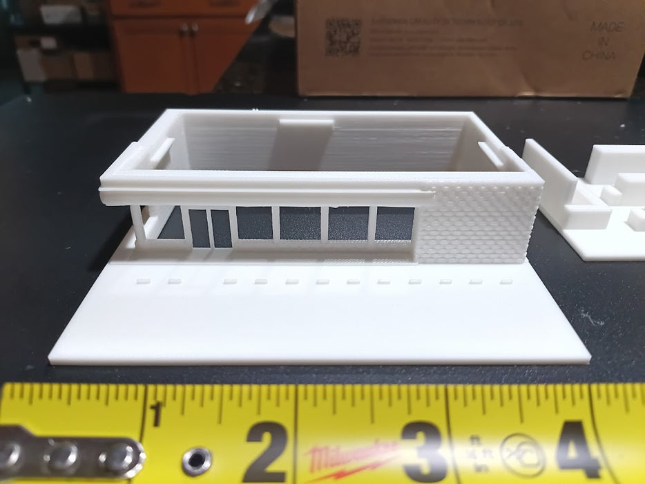 N Scale Corner Store