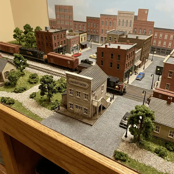N Scale MC Undertaker