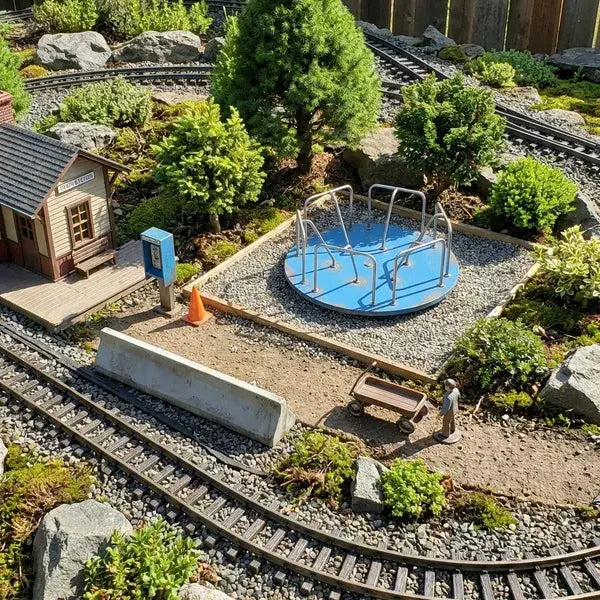 G Scale  Pay Phone Stand