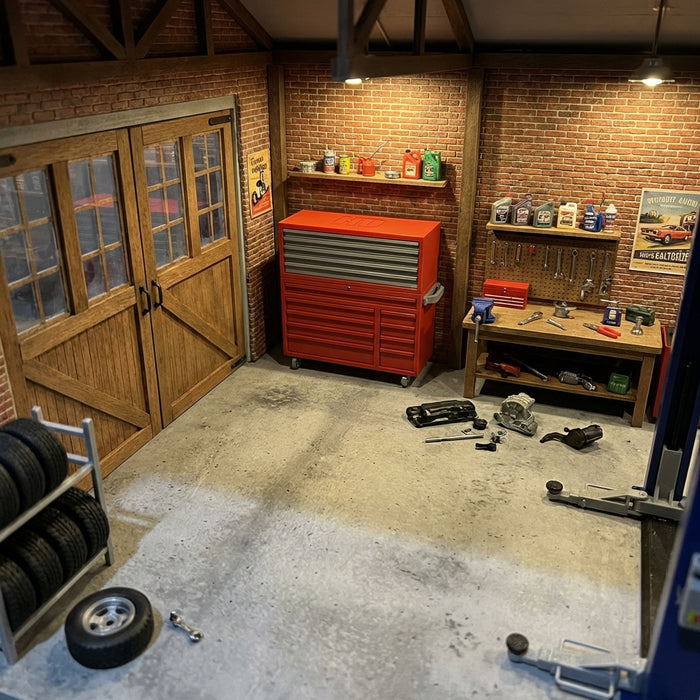 G Scale  Rolling Tool Box