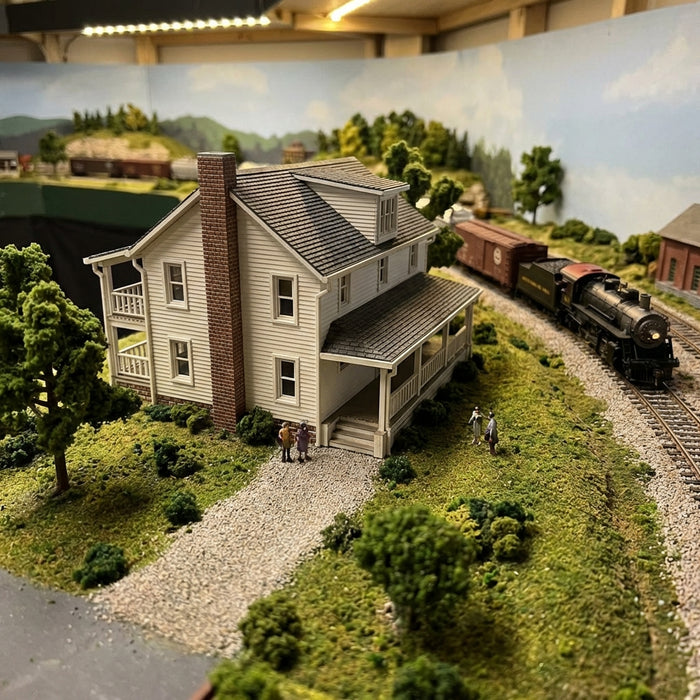 2 1/2 Story Country Country Home