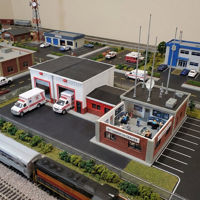 HO Scale  911 Center