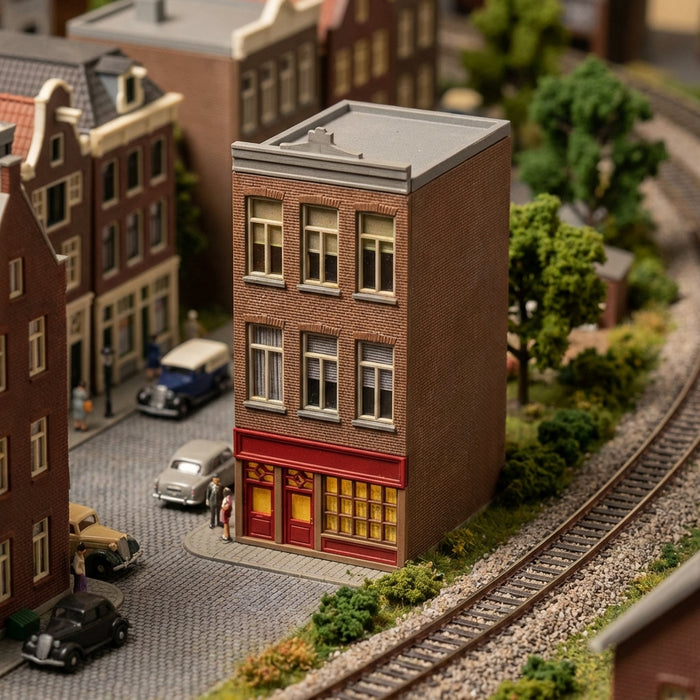 N Scale  Old Building with Shop