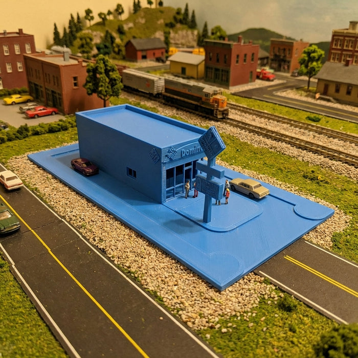 N Scale Pizza Delivery Shop