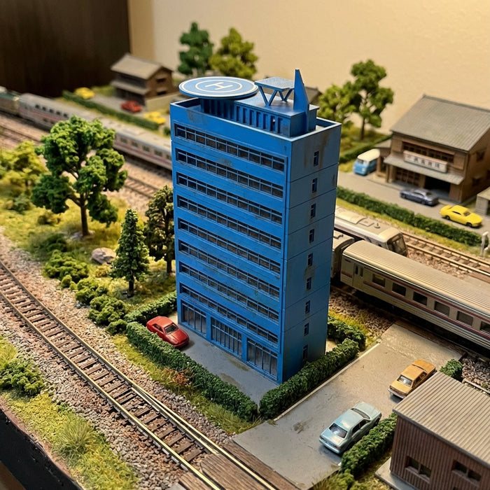 N Scale Highrise with Helicopter Deck 10 Story